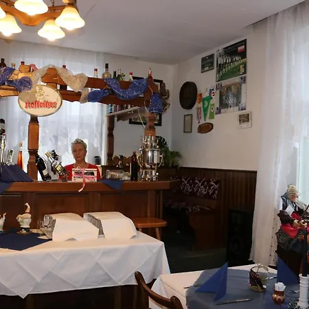 Hotel Waldhotel Alte Holle 2*